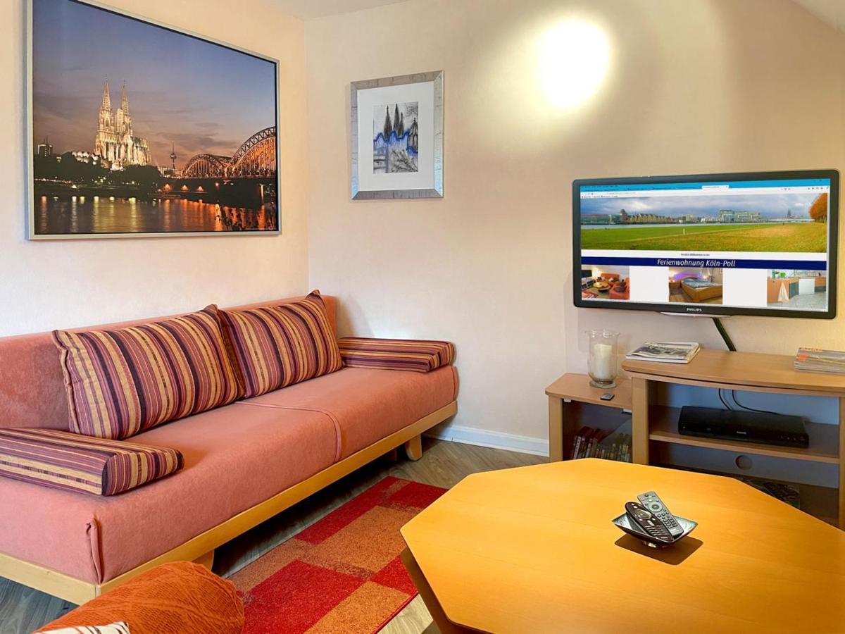 Ferienwohnung Koeln-Poll ภายนอก รูปภาพ