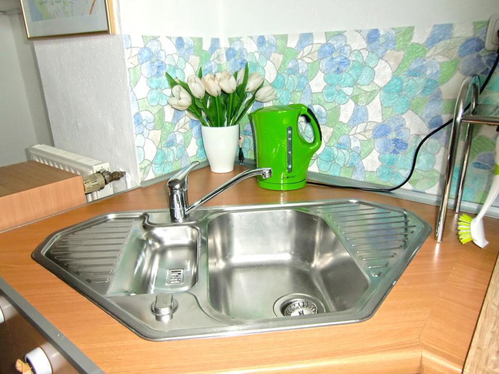 Ferienwohnung Koeln-Poll ภายนอก รูปภาพ